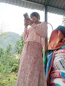 Linda-yiyi webcam
