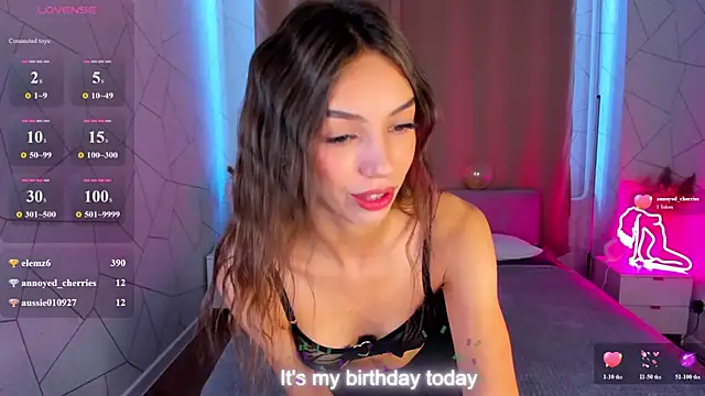 Tiffany-Grace webcam