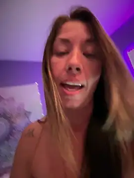MiraKisss webcam