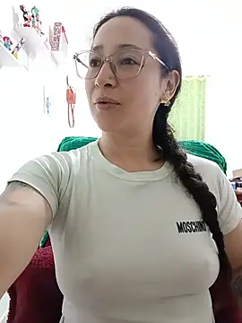 emilypoppy3 webcam