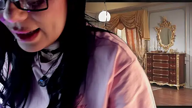 Miah_gomez_ webcam