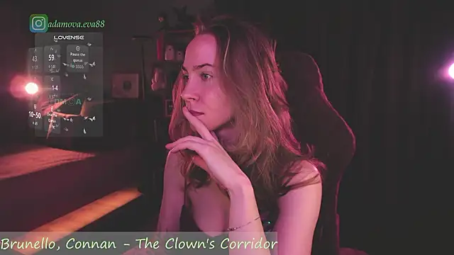 _Eva_Adama webcam