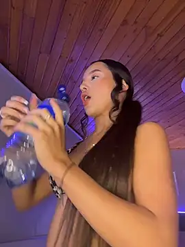 Sofia18_pinkk webcam