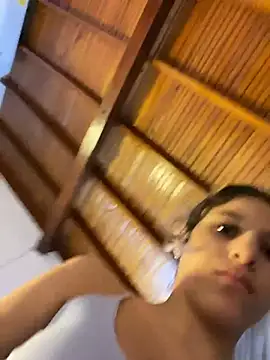 VelvetPassion webcam