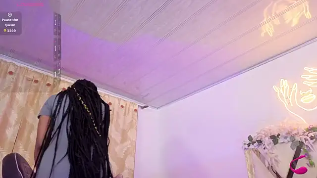 CRISTALBROKE_TAY webcam
