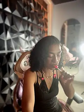 Samantha-LS webcam
