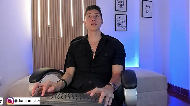 Dorianmistery2322_ webcam