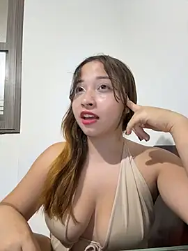 AliciaWhite_nt webcam