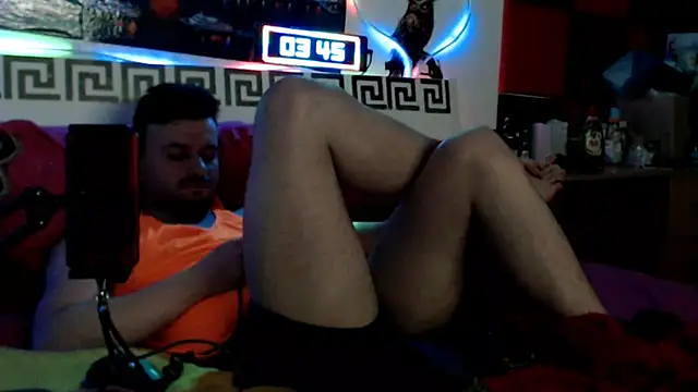 Hugec0ck007 live sex cam