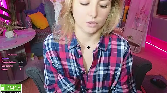 Mira_Mermayd webcam