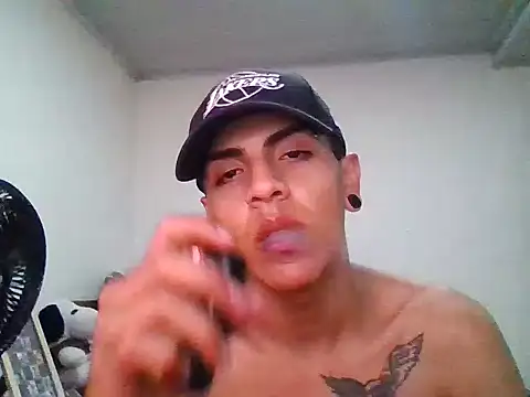 Alejo9876 webcam