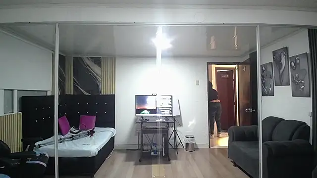 Mia_garcia28 webcam