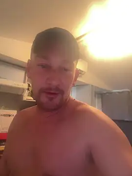 Kris34290 webcam