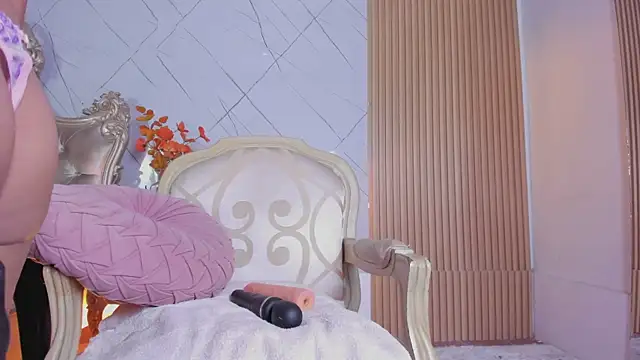 SaraDreamsss webcam