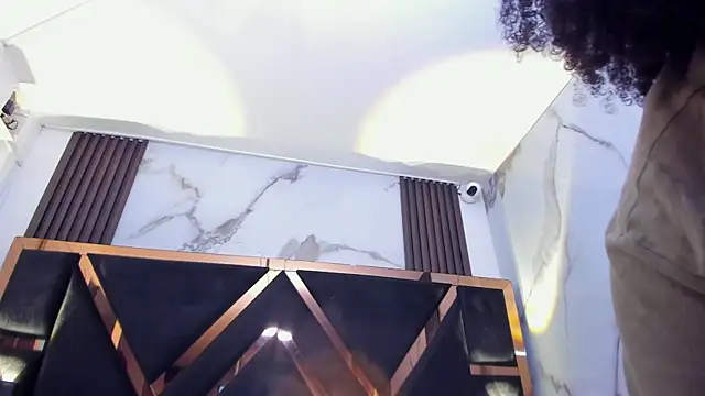 natasha_eboni webcam