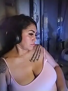 chelaqueen_ webcam