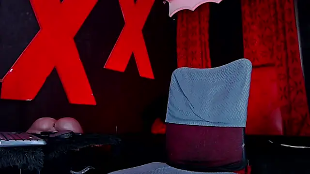 abrilbigcock live sex cam