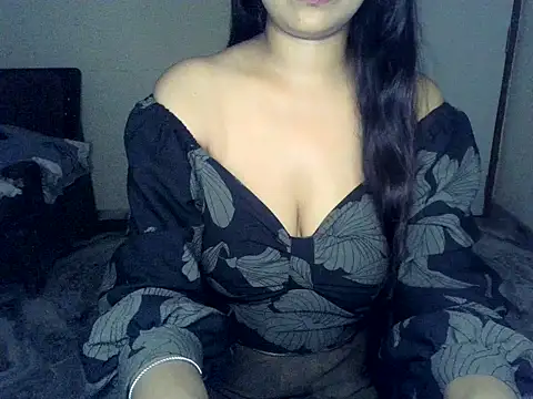 suhana-singh webcam