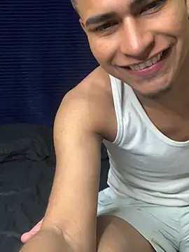 Emiliano_Reyes webcam