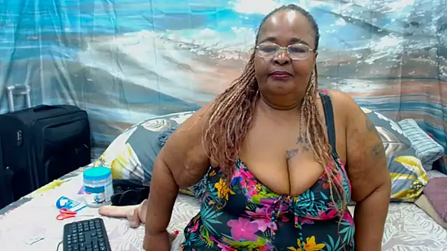 MatureMilfxxx webcam