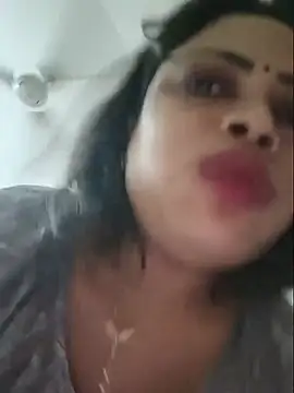 beauty-3 (F young) - Oiling My Sexy Pussy Hole