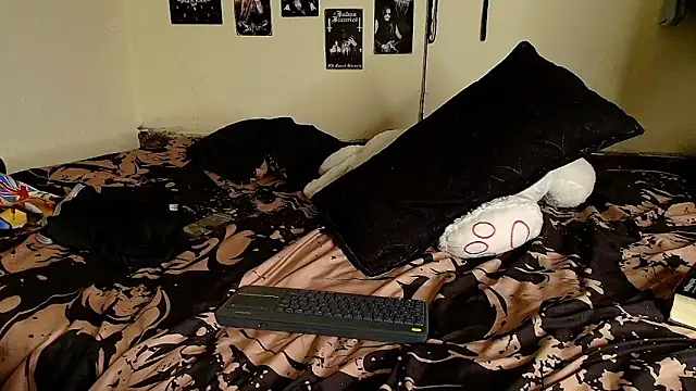 Alucarda666 webcam