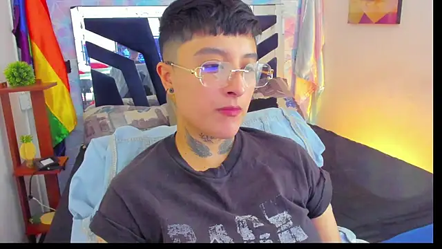 abby_thompson____ webcam