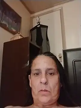 Lovemeup69 webcam