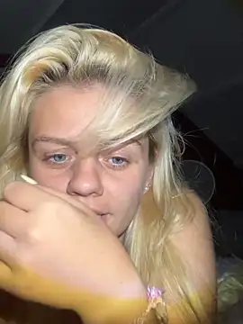 darknaavii webcam