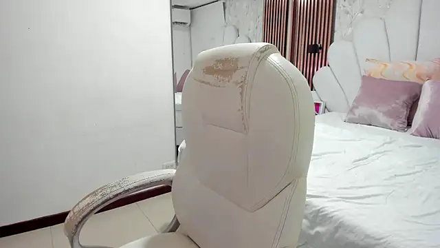 sara_villarreall webcam