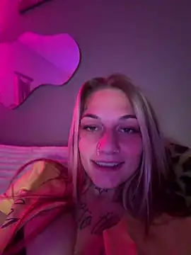chloetease webcam