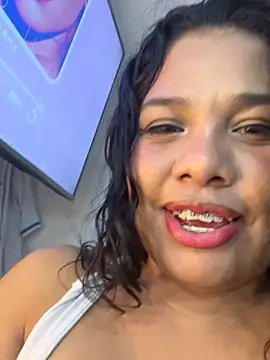 Rashell1_Queen webcam
