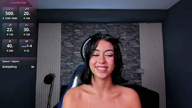 gemma_19_ live cam on StripChat