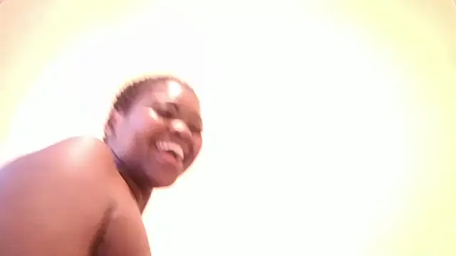 Queen_BootyXXX webcam