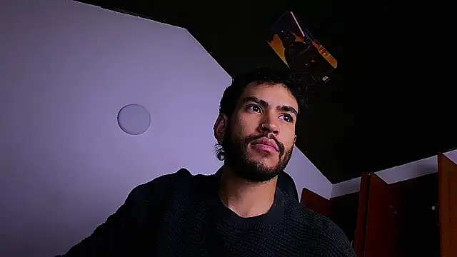 Lucius_Noal live cam on StripChat