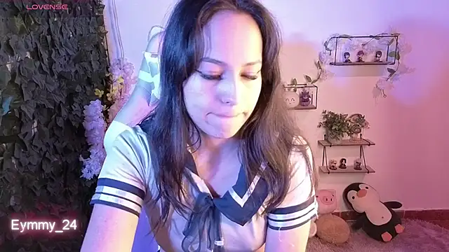 Eymmy_24 live cam