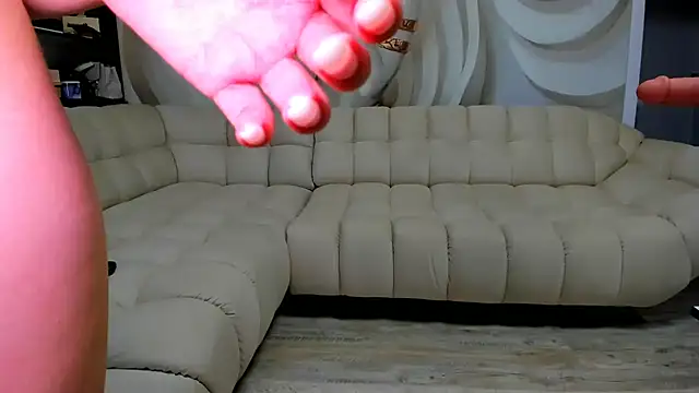 HaleySweet18 webcam