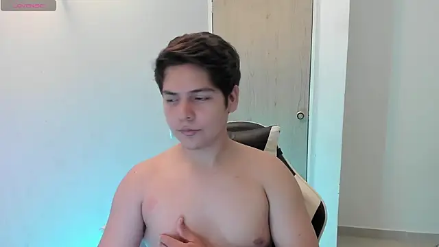 Asta_YunoXXX webcam