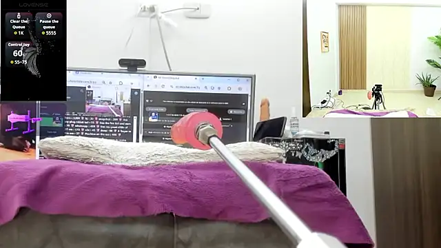 Paulina_Davis_ webcam