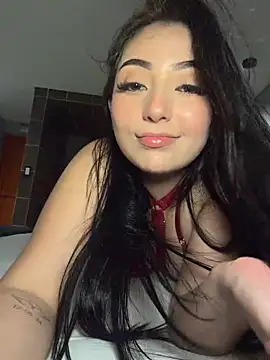 LilithHarperr_ webcam
