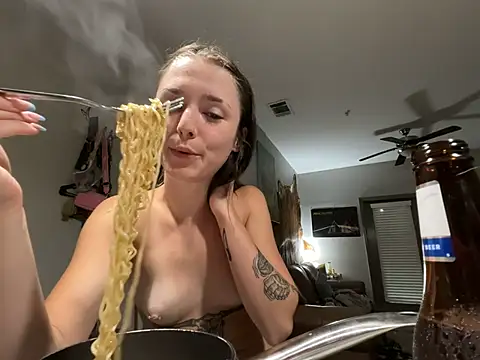 ash10alex webcam