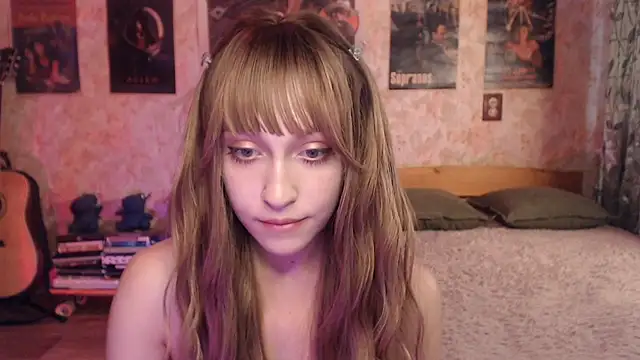 Friendly_Ellie webcam