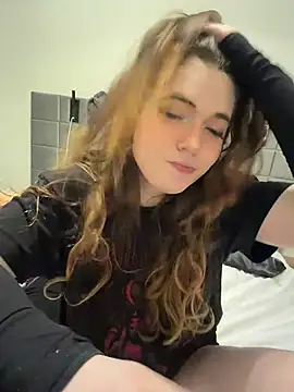 cutypiefull live sex cam