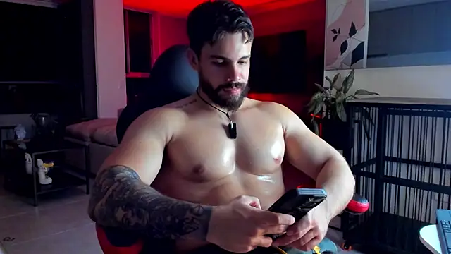 Valenthino_Salvatore live cam on StripChat