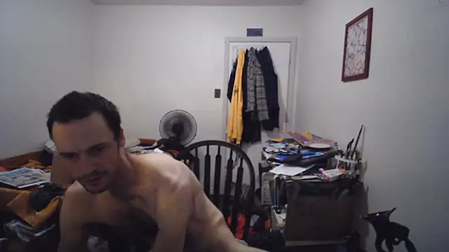 JohnnyMoves webcam