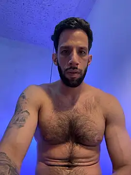 karim_mansur's live room