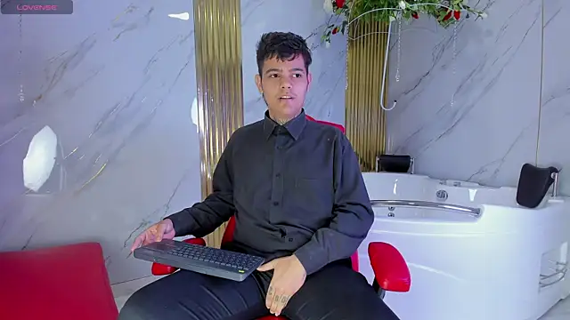 leonel_bigcum webcam