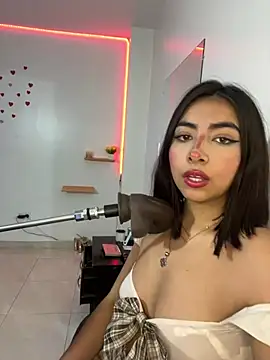 cherry_skinnyy_ webcam