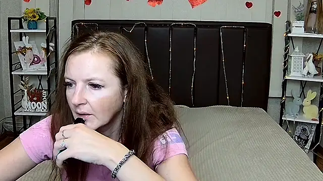 MeganPirs webcam