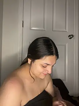 treasurebabii webcam